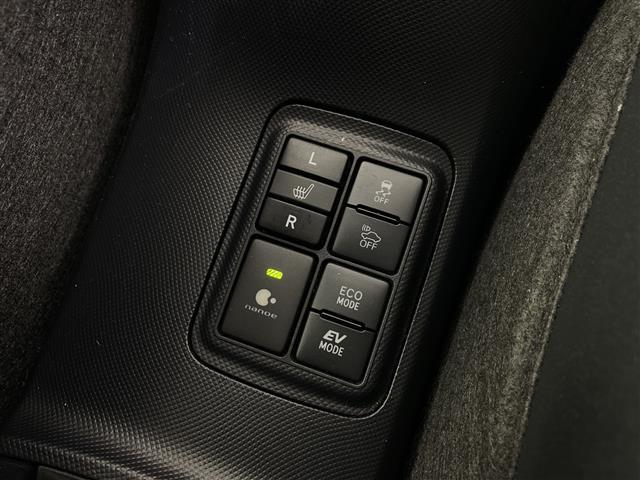 アクア Ｇ　ＧＲスポーツ・１７インチパッケージ　／純正ナビ　／ＣＤ　ＤＶＤ　ＢＴ　ＳＤ　フルセグＴＶ　／バックカメラ　／クルーズコントロール　／純正エアロ　／純正１７インチＡＷ　／レーンキープアシスト／ハーフレザーシート／前後ドラレコ（31枚目）