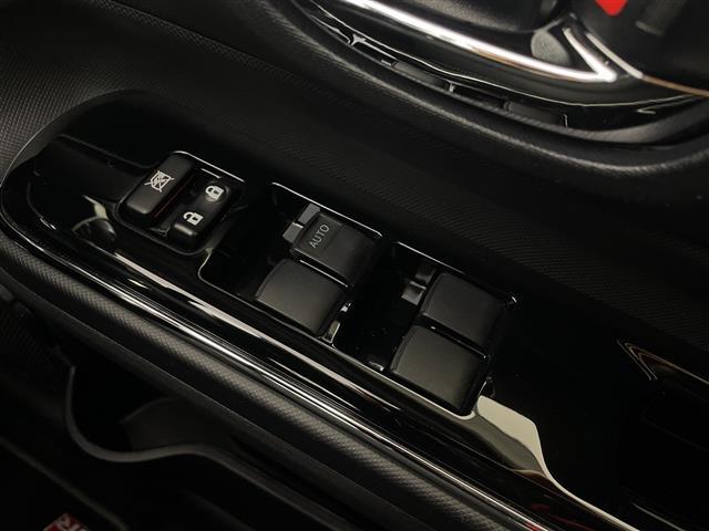 アクア Ｇ　ＧＲスポーツ・１７インチパッケージ　／純正ナビ　／ＣＤ　ＤＶＤ　ＢＴ　ＳＤ　フルセグＴＶ　／バックカメラ　／クルーズコントロール　／純正エアロ　／純正１７インチＡＷ　／レーンキープアシスト／ハーフレザーシート／前後ドラレコ（41枚目）