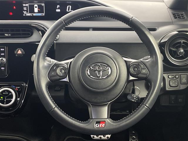 アクア Ｇ　ＧＲスポーツ・１７インチパッケージ　／純正ナビ　／ＣＤ　ＤＶＤ　ＢＴ　ＳＤ　フルセグＴＶ　／バックカメラ　／クルーズコントロール　／純正エアロ　／純正１７インチＡＷ　／レーンキープアシスト／ハーフレザーシート／前後ドラレコ（42枚目）