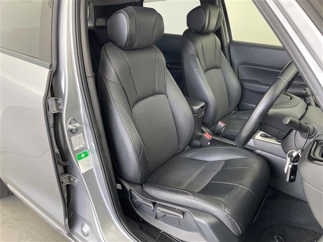 フィット e:HEVリュクス 純正9インチナビ/CD DVD BT SD FM AM/フルセグTV/バックカメラ/ホンダセンシング/アダプティブクルーズコントロール/衝突被害軽減システム/スペアキー/ハーフレザーシート(9枚目)