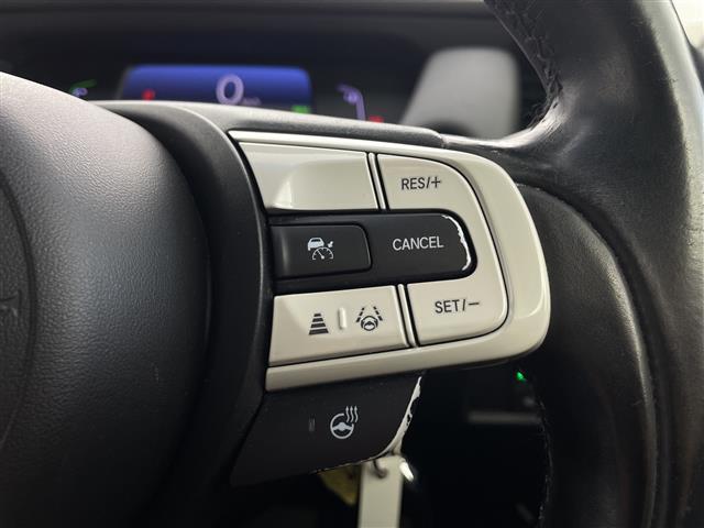 フィット e:HEVリュクス 純正9インチナビ/CD DVD BT SD FM AM/フルセグTV/バックカメラ/ホンダセンシング/アダプティブクルーズコントロール/衝突被害軽減システム/スペアキー/ハーフレザーシート(39枚目)