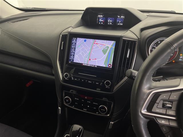 フォレスター スポーツ 純正DIATONE SOUNDナビ サンルーフ フロント・サイド・バックカメラ フルセグTV ブルートゥース 純正18インチアルミホイール ルーフレール 純正スマートリヤビューミラー ハーフレザー(15枚目)