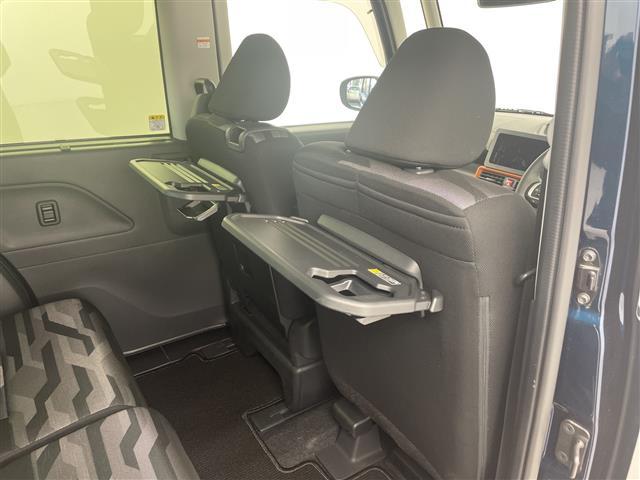 タント ファンクロスターボ　両側パワースライドドア　ルーフレール　ＥＴＣ　スマートアシスト　衝突回避支援ブレーキ　誤発進抑制　車線逸脱抑制　アイドリングストップ　オートハイビーム　ＬＥＤヘッド　純正フロアマット　スペキー　保証書（18枚目）