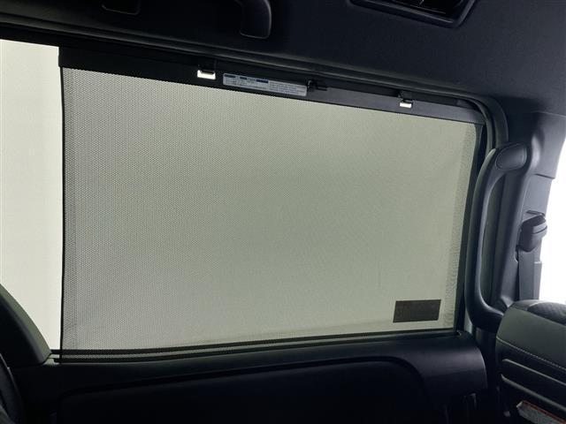 ヴォクシー ＺＳ　煌ＩＩＩ　特別仕様車／ケンウッドナビ／フルセグＴＶ／バックカメラ／ＥＴＣ／前方ドラレコ／セーフティセンス／パーキングセンサー／ＬＥＤライト／両側パワスラ／合皮コンビシート／純正フロアマット／プッシュスタート（26枚目）