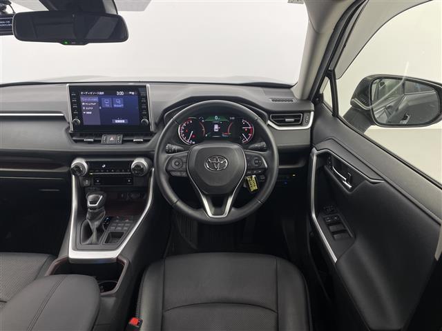 RAV4 G 4WD/純正ディスプレイオーディオ/360°カメラ/前後ドラレコ/ETC/セーフティセンス/合皮シート/運転席パワーシート・ポジションメモリー/前席ヒーター・ベンチレーション/パワーバックドア(8枚目)