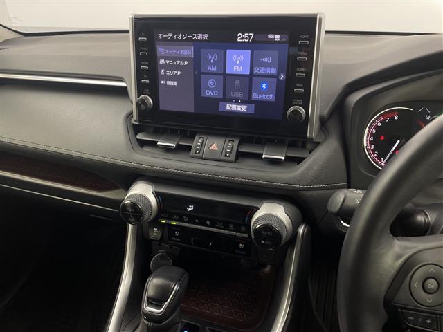 RAV4 G 4WD/純正ディスプレイオーディオ/360°カメラ/前後ドラレコ/ETC/セーフティセンス/合皮シート/運転席パワーシート・ポジションメモリー/前席ヒーター・ベンチレーション/パワーバックドア(13枚目)
