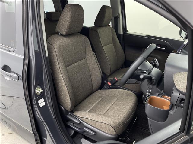 シエンタ Ｚ　純正１０．５インチナビ　バックカメラ　フルセグＴＶ　ブルートゥース　ＥＴＣ　前後ドライブレコーダー　ハンズフリー両側パワースライドドア　トヨタセーフティセンス　スマートキー　スペアキー（20枚目）