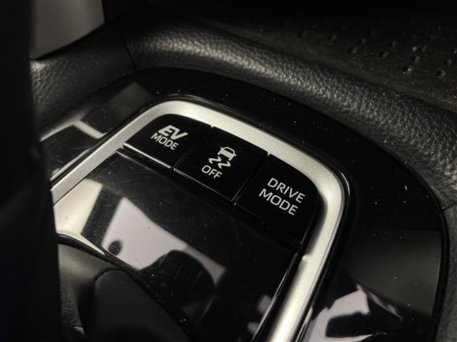 カローラクロス ハイブリッド　Ｚ　純正９インチディスプレイオーディオ　バックカメラ　ルーフレール　ブルートゥース　ＡＭ・ＦＭ　アップルカープレイ　トヨタセーフティセンス　ハーフレザーシート　前席シートヒーター　スペアキー（15枚目）