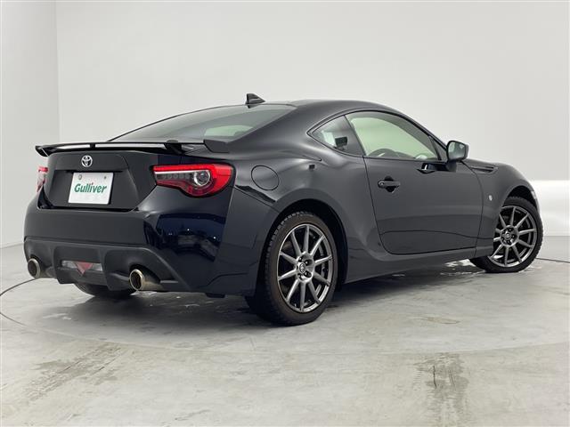 ８６ ＧＴリミテッド　純正ナビ／クルコン／バックカメラ／フルセグＴＶ／Ｂｌｕｅｔｏｏｔｈ／リヤスポイラー　ハーフレザーシート／純正フロアマット／前席シートヒーター／ＥＴＣ／ＬＥＤヘッドライト／スペアキー（33枚目）