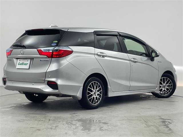 シャトル ハイブリッドＸスタイルエディション　ＣＡＲＲＯＺＺＥＲＩＡ製８インチナビ　Ｂｌｕｅｔｏｏｔｈ　フルセグＴＶ　ＣＤ　ＤＶＤ　衝突被害軽減ブレーキ　コーナーセンサー　横滑り防止装置　クルーズコントロール　前後ドラレコ　ＬＥＤオートライト（22枚目）