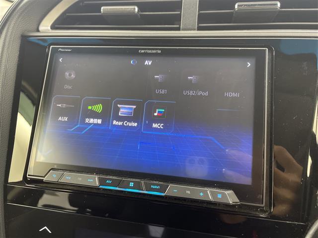 シャトル ハイブリッドＸスタイルエディション　ＣＡＲＲＯＺＺＥＲＩＡ製８インチナビ　Ｂｌｕｅｔｏｏｔｈ　フルセグＴＶ　ＣＤ　ＤＶＤ　衝突被害軽減ブレーキ　コーナーセンサー　横滑り防止装置　クルーズコントロール　前後ドラレコ　ＬＥＤオートライト（36枚目）