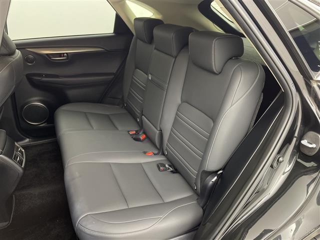 ＮＸ ＮＸ３００ｈ　Ｉパッケージ　純正１０．３インチナビ　パノラミックビューモニター　フルセグＴＶ　合皮シート　前席パワーシート　純正フロアマット　パドルシフト　レクサスセーフティシステム＋　純正１８インチＡＷ　保証書　スペアキー（14枚目）