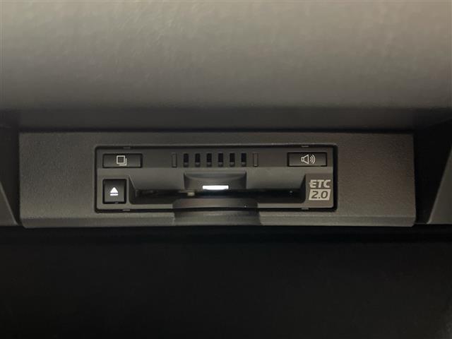 ＮＸ ＮＸ３００ｈ　Ｉパッケージ　純正１０．３インチナビ　パノラミックビューモニター　フルセグＴＶ　合皮シート　前席パワーシート　純正フロアマット　パドルシフト　レクサスセーフティシステム＋　純正１８インチＡＷ　保証書　スペアキー（36枚目）