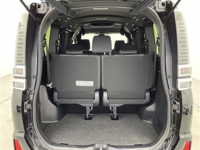 ヴォクシー ＺＳ　煌　純正ナビ（ＮＳＺＴ－Ｗ６６Ｔ）　バックカメラ　両側パワースライドドア　フルセグＴＶ　ブルートゥース　ビルトインＥＴＣ　トヨタセーフティセンスＣ　クルーズコントロール　アイドリングストップ　スペアキー（25枚目）