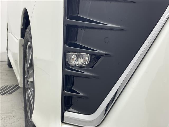 ヴォクシー ＺＳ　煌ＩＩ　純正ナビ（ＮＳＺＴ－Ｗ６８Ｔ）　バックカメラ　フルセグＴＶ　ブルートゥース　両側パワースライドドア　トヨタセーフティセンス　ＬＥＤヘッドライト　ＥＴＣ　前後ドラレコ　クルーズコントロール　スペアキー（13枚目）