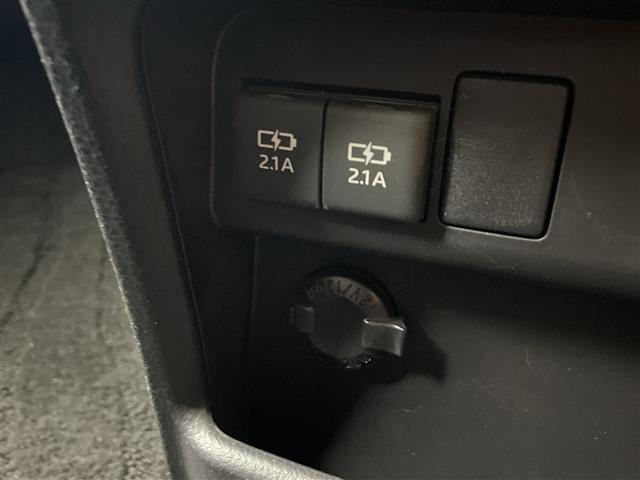 ヴォクシー ＺＳ　煌ＩＩ　純正ナビ（ＮＳＺＴ－Ｗ６８Ｔ）　バックカメラ　フルセグＴＶ　ブルートゥース　両側パワースライドドア　トヨタセーフティセンス　ＬＥＤヘッドライト　ＥＴＣ　前後ドラレコ　クルーズコントロール　スペアキー（23枚目）