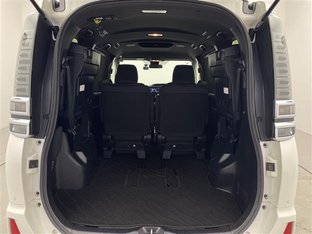 ヴォクシー ＺＳ　煌ＩＩ　純正ナビ（ＮＳＺＴ－Ｗ６８Ｔ）　バックカメラ　フルセグＴＶ　ブルートゥース　両側パワースライドドア　トヨタセーフティセンス　ＬＥＤヘッドライト　ＥＴＣ　前後ドラレコ　クルーズコントロール　スペアキー（37枚目）