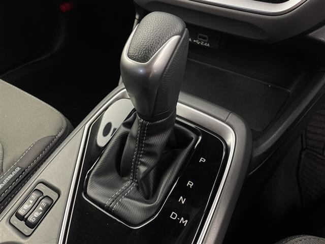 クロストレック ツーリング　純正１１．６インチ縦型ナビ／アラウンドビューモニター／アイサイト／ＡＣＣ／前席パワーシート／前席シートヒーター／ステアリングヒーター／前後ドライブレコーダー／ルーフレール／ＥＴＣ／スペアキー（10枚目）