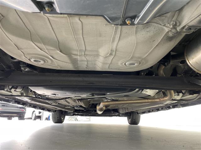 ソリオバンディット ハイブリッドＭＶ　純正９インチナビ　Ｂｌｕｅｔｏｏｔｈ　フルセグＴＶ　ＣＤ　ＤＶＤ　ＵＳＢ　Ａｐｐｌｅ　Ｃａｒｐｌａｙ　全方位カメラ　パワースライドドア　レーダークルーズコントロール　デュアルブレーキサポート　ＥＴＣ（41枚目）