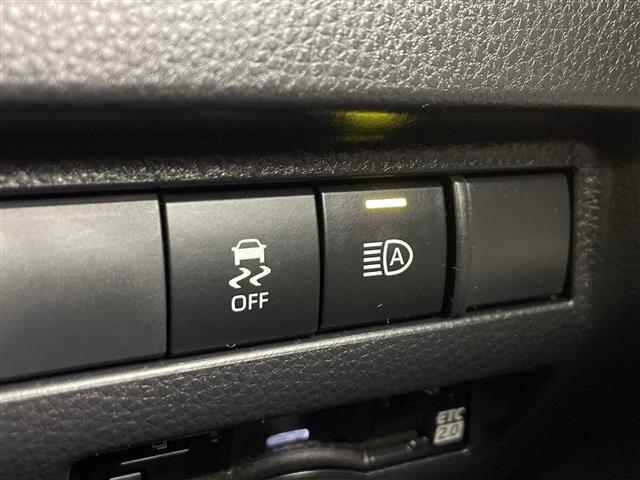 ハリアーハイブリッド Ｇ　純正１２．３インチナビ　ＪＢＬアンプ　バックカメラ　フルセグＴＶ　ブルートゥース　デジタルインナーミラー（前後方録画）　ＥＴＣ２．０　ＬＥＤヘッド　セーフティセンス　灰色ハーフレザーシート（21枚目）