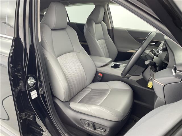 ハリアーハイブリッド Ｇ　純正１２．３インチナビ　ＪＢＬアンプ　バックカメラ　フルセグＴＶ　ブルートゥース　デジタルインナーミラー（前後方録画）　ＥＴＣ２．０　ＬＥＤヘッド　セーフティセンス　灰色ハーフレザーシート（22枚目）