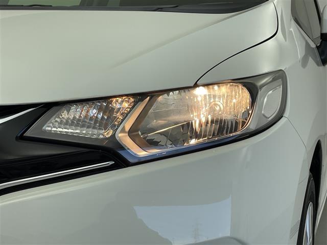 フィット １３Ｇ・Ｆパッケージ　禁煙車　プッシュスタート　オートエアコン　カロッツェリアＣＤ／チューナー（ＤＥＨ－３８０）　ＬＥＤドアミラーウィンカー　プラズマクラスター　ＤＣ１２Ｖ（31枚目）