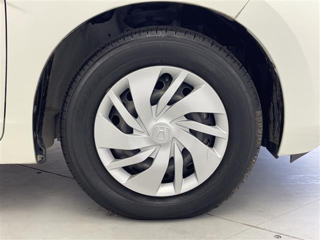 フィット １３Ｇ・Ｆパッケージ　禁煙車　プッシュスタート　オートエアコン　カロッツェリアＣＤ／チューナー（ＤＥＨ－３８０）　ＬＥＤドアミラーウィンカー　プラズマクラスター　ＤＣ１２Ｖ（38枚目）