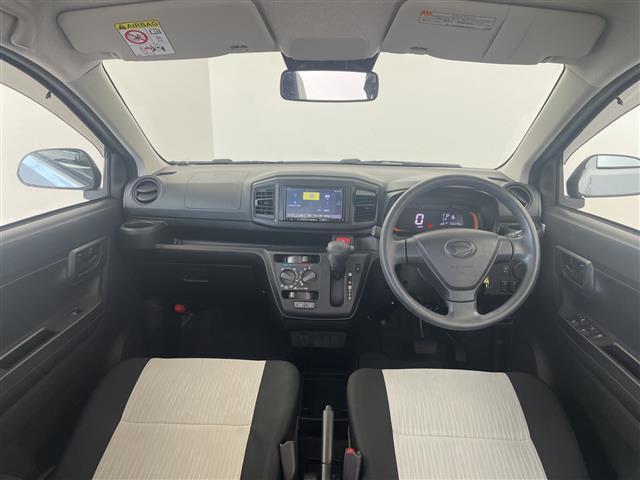 ミライース Ｌ　ＳＡＩＩＩ　社外ナビ（ＡＶＩＣ－ＲＺ００３）　バックカメラ　ブルートゥース　オートハイビーム　スマートアシストＩＩＩ　衝突回避支援ブレーキ　オートハイビーム　車線逸脱警報　アイドリングストップ　フロアマット（2枚目）