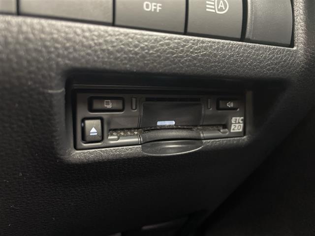 ������тm���C�P���̃K���o�[�����炱���ł��鍂������I���Q�O�Q�O�N�P���@�i���j���{�\����������������ׁi�������ÎԔ���s��̑�蔃����Ǝ҂�ΏۂƂ����u���Î����Ԕ���䐔�m���D�P�����v���j