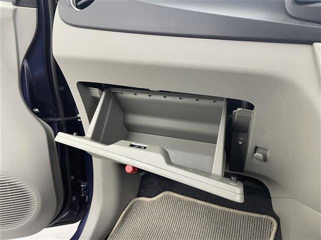 ミライース X SA 禁煙車 社外バックカメラ オーディオ(AM/FM/CD/AUX) 純正フロアマット 純正アルミホイール 冬タイヤ社外ホイール積込 ドアバイザー 電動格納ミラー アイドリングストップ(11枚目)