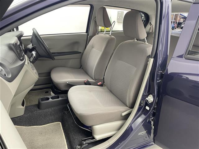ミライース X SA 禁煙車 社外バックカメラ オーディオ(AM/FM/CD/AUX) 純正フロアマット 純正アルミホイール 冬タイヤ社外ホイール積込 ドアバイザー 電動格納ミラー アイドリングストップ(19枚目)