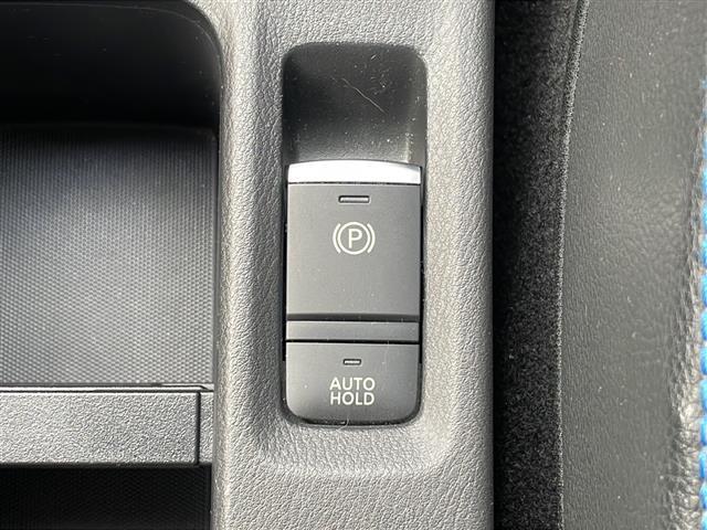 キックス Ｘ　／ワンオーナー／プロパイロット／メモリナビ／フルセグ／ＣＤ／ＤＶＤ／ＳＤ／ＵＳＢ／ＢＴ／ｉｐｏｄ／ＦＭ／ＡＭ／バックカメラ／純正１７インチＡＷ／ルーフレール／プッシュスタート／革巻ステアリング（19枚目）