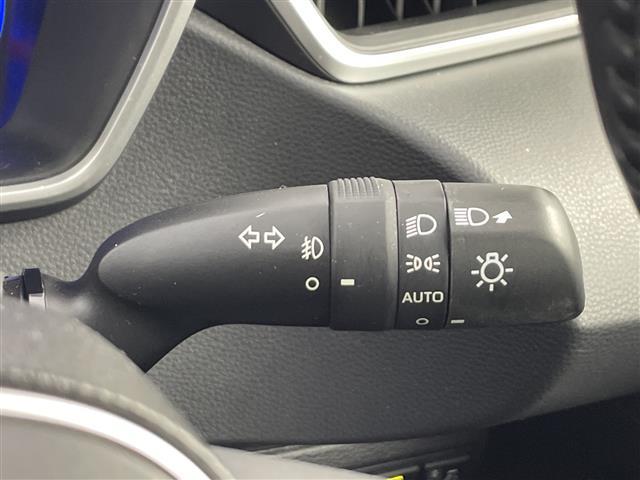 カローラスポーツ ハイブリッドＧ　Ｚ　純正ナビ／フルセグＴＶ／純正前方ドラレコ／バックカメラ／ＥＴＣ／トヨタセーフティセンス／レーダークルーズ／クリアランスソナー／ＬＥＤヘッドライト／プッシュスタート／フロアマット／ドアバイザー（12枚目）