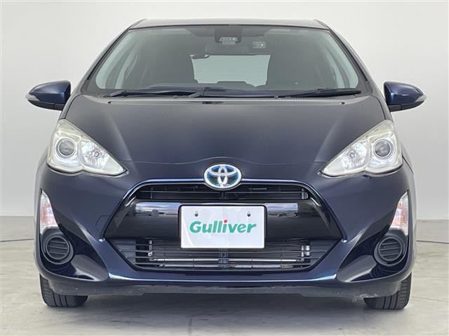 アクア S スタイルブラック 純正ナビ バックカメラ フルセグTV ブルートゥース ETC ドラレコ トヨタセーフティセンスC 前後コーナーセンサー 純正フロアマット 純正アルミホイール プッシュスタート スペアキー 保証書(32枚目)