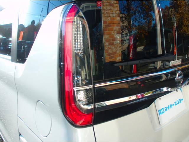 ルークス ハイウェイスター　Ｇターボプロパイロットエディション　アラウンドビュ　プリクラッシュセーフティー　メモリナビ　コーナーソナー　ベンチシート　オートハイビーム　インテリキ－　衝突安全ボディ　ＥＴＣ　ＬＥＤヘッドライト　アイドリングストップ　両側パワードア（12枚目）