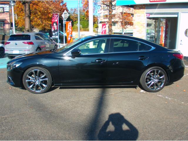 アテンザセダン ＸＤ　Ｌパッケージ　ローダウン　ＬＫＡ　Ｂｌｕｅｔｏｏｔｈオーディオ　ＤＶＤ再生機能　アクティブクルーズコントロール　革シート　電動シート　オートエアコン　シートヒーター　ＬＥＤヘッド　ＥＴＣ　助手席エアバッグ（3枚目）