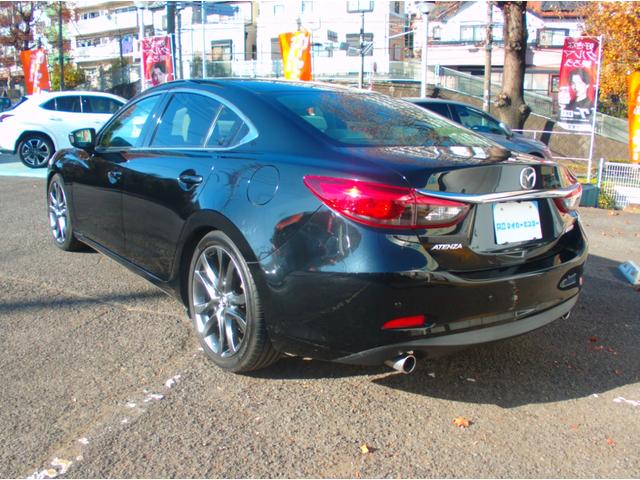 アテンザセダン ＸＤ　Ｌパッケージ　ローダウン　ＬＫＡ　Ｂｌｕｅｔｏｏｔｈオーディオ　ＤＶＤ再生機能　アクティブクルーズコントロール　革シート　電動シート　オートエアコン　シートヒーター　ＬＥＤヘッド　ＥＴＣ　助手席エアバッグ（4枚目）