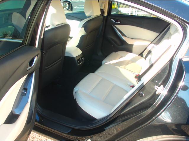 アテンザセダン ＸＤ　Ｌパッケージ　ローダウン　ＬＫＡ　Ｂｌｕｅｔｏｏｔｈオーディオ　ＤＶＤ再生機能　アクティブクルーズコントロール　革シート　電動シート　オートエアコン　シートヒーター　ＬＥＤヘッド　ＥＴＣ　助手席エアバッグ（27枚目）