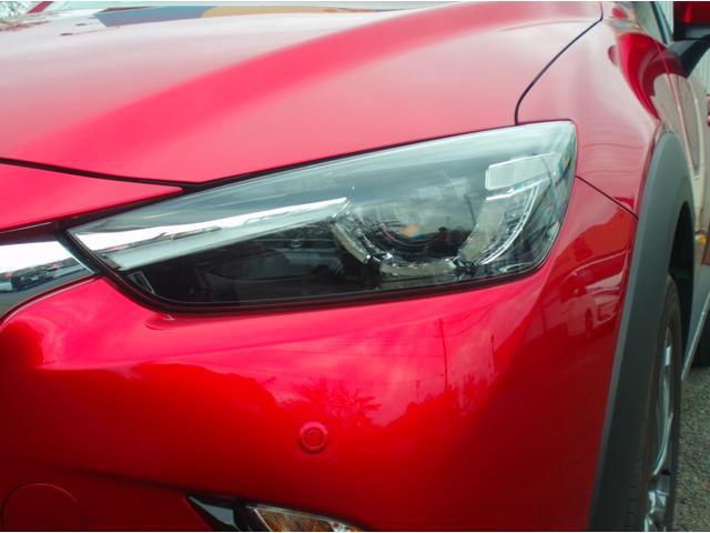 明るく視認性に優れたＬＥＤヘッドライト装備。