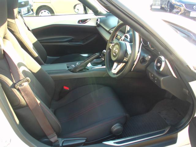 ロードスターＲＦ Ｓ　ＢＴオーディオ　ＤＳＣ　ＵＳＢ接続　オートエアコン　アドバンスドキー　ＡＢＳ　盗難防止装置　パワーウインドウ　ＥＴＣ　エアバッグ　ナビＴＶ　キーレスエントリー　オートライト　メモリーナビ　アイスト（18枚目）