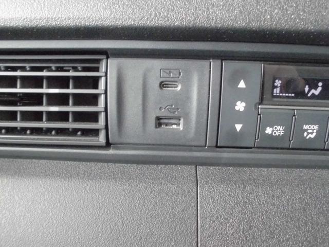 Ｎ－ＢＯＸカスタム ターボ　ワンオーナー車（9枚目）