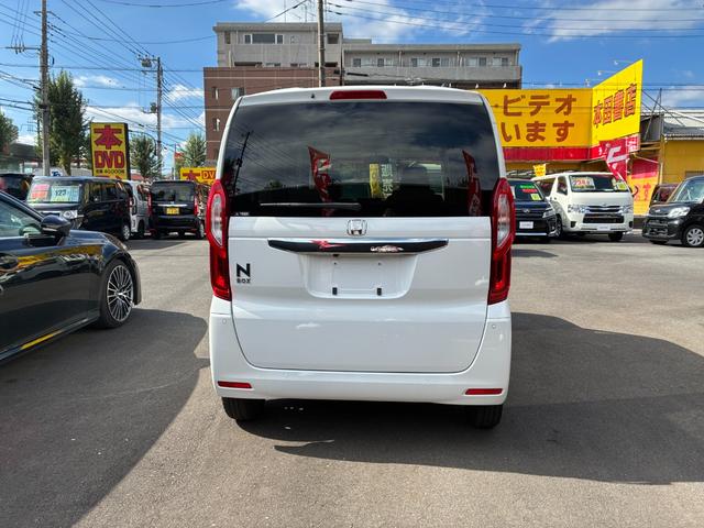 当店のお車をご覧いただきましてありがとうございます。お車についてのご質問やお見積りのご依頼、ご購入にあたってのご相談などお気軽にお問い合わせ下さい!