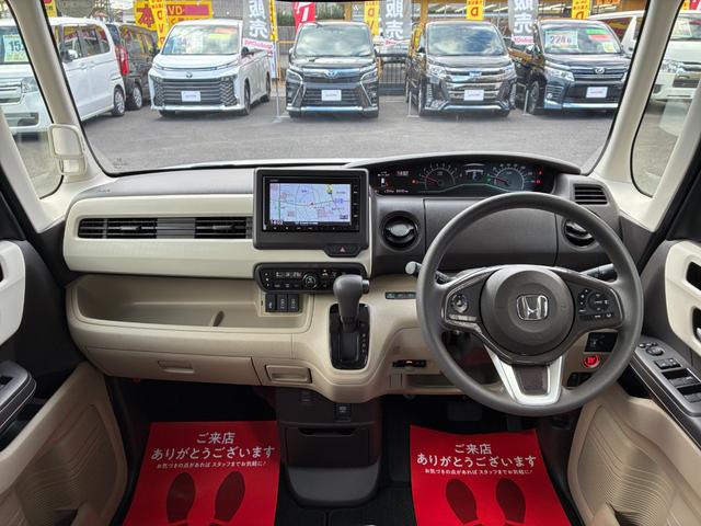 運転者にとっては日々使用することとなる運転席です。運転席が快適だと運転に集中することができますね。