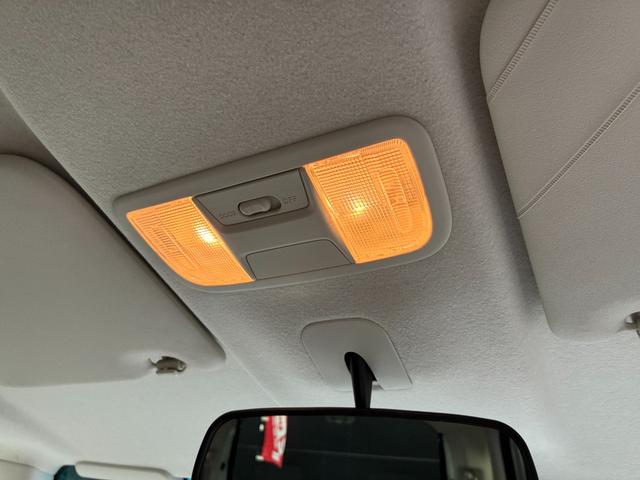 当店のお車をご覧いただきましてありがとうございます。お車についてのご質問やお見積りのご依頼、ご購入にあたってのご相談などお気軽にお問い合わせ下さい!