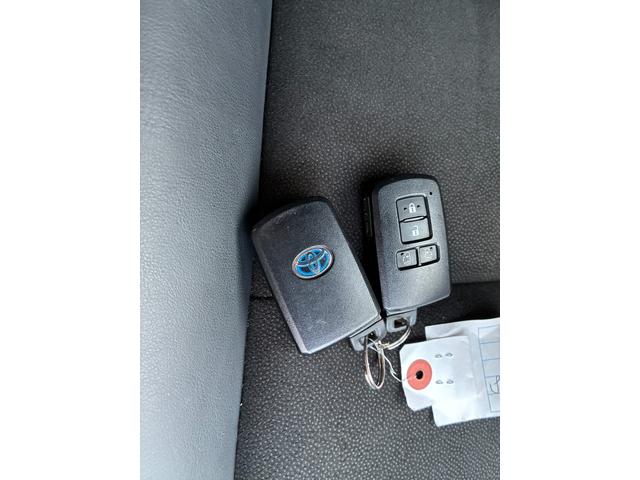 ノア ハイブリッドＳｉ　ダブルバイビーＩＩ　ドライブレコーダー　バックカメラ　ナビ　ＴＶ　クリアランスソナー　オートクルーズコントロール　レーンアシスト　衝突被害軽減システム　両側電動スライドドア　オートマチックハイビーム　オートライト（11枚目）