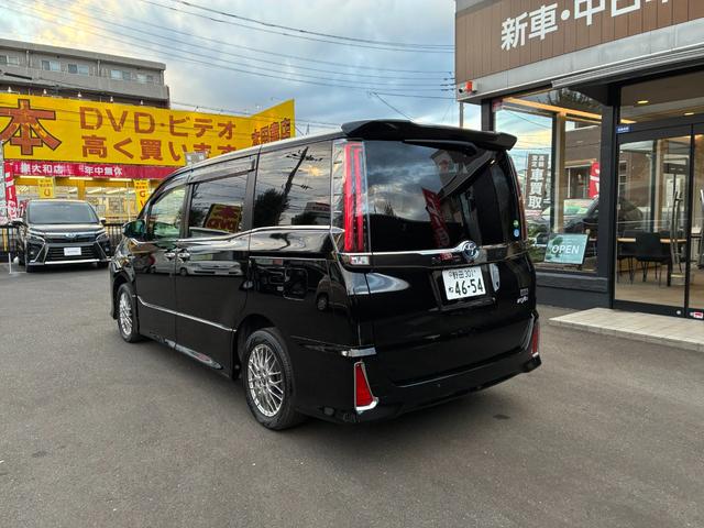 ノア ハイブリッドＳｉ　ダブルバイビーＩＩ　ドライブレコーダー　バックカメラ　ナビ　ＴＶ　クリアランスソナー　オートクルーズコントロール　レーンアシスト　衝突被害軽減システム　両側電動スライドドア　オートマチックハイビーム　オートライト（17枚目）