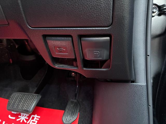 ノア ハイブリッドＳｉ　ダブルバイビーＩＩ　ドライブレコーダー　バックカメラ　ナビ　ＴＶ　クリアランスソナー　オートクルーズコントロール　レーンアシスト　衝突被害軽減システム　両側電動スライドドア　オートマチックハイビーム　オートライト（52枚目）