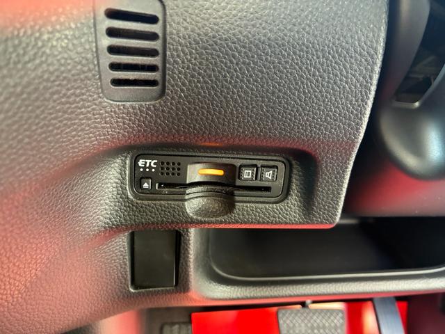 N-BOXカスタム G・Lホンダセンシング ドライブレコーダー ETC バックカメラ 両側スライド・片側電動 ナビ TV クリアランスソナー オートクルーズコントロール レーンアシスト 衝突被害軽減システム オートライト LEDヘッドランプ(8枚目)