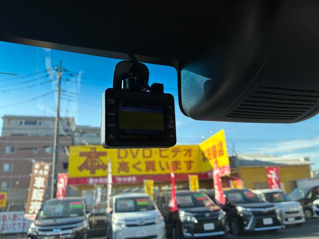 N-BOXカスタム G・Lホンダセンシング ドライブレコーダー ETC バックカメラ 両側スライド・片側電動 ナビ TV クリアランスソナー オートクルーズコントロール レーンアシスト 衝突被害軽減システム オートライト LEDヘッドランプ(11枚目)