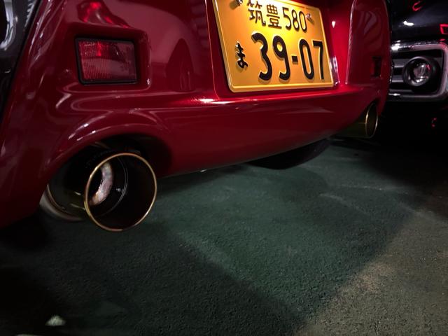 コペン ローブ S ナビ/フルセグTV/Bluetooth/バックカメラ/社外マフラー/ビルシュタイン足廻り/MOMOステアリング/純正レカロシート+レザーシートカバー/オプション2トンカラー/本土車(22枚目)